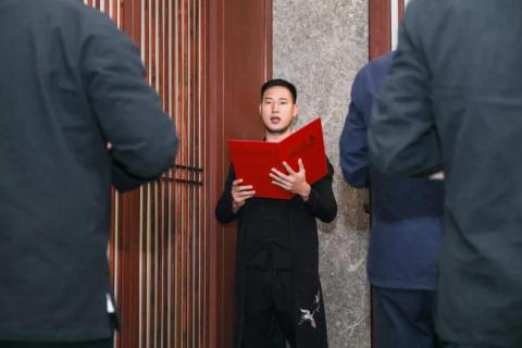 罗湖区人大常委副主任谭会茹一行莅临巨星国际调研