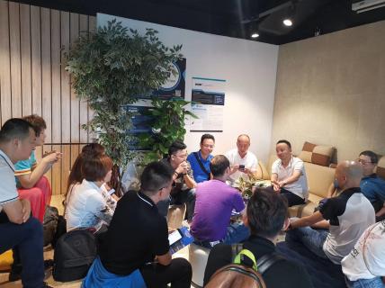让中国企业家更有眼界——巨星国际创始人李厚德率领企业家学员游学越南站